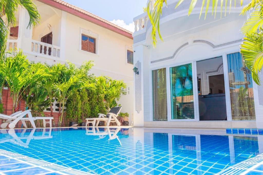 Ratana Villa - Pattaya Holiday House Walking Street 7 Bedrooms Eksteriør billede